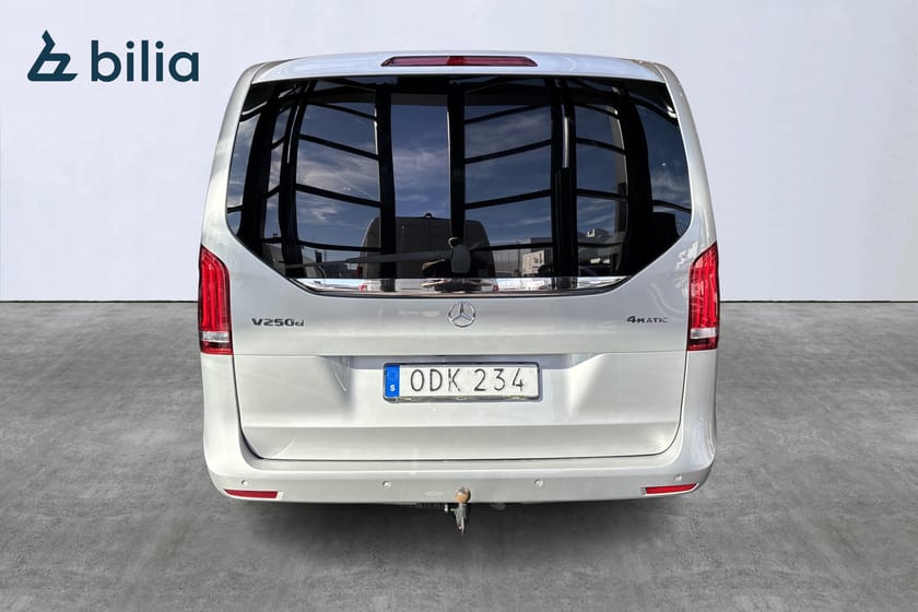 Bild 5 av Mercedes-Benz V 250d 4MATIC 3.2t 250 Avantgarde Moms Drag
