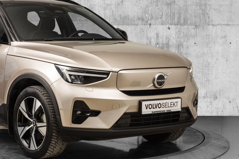 Bilde 3 av Volvo XC40 Recharge Twin motor ULTIMATE KROK/ KAMERA360/ SOLTAK/ ACC/ VARMEPUMPE ++