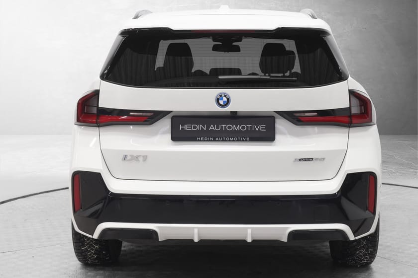 Bilde 3 av BMW iX1 xDrive30 