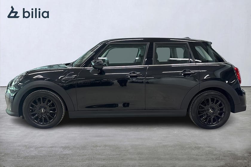 Bild 3 av MINI Cooper 5-dörrar | NAVI | BACKKAMERA | CARPLAY | LEATHERETTE |