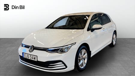 Volkswagen Golf Life Värmare/B-kamera/Keyless