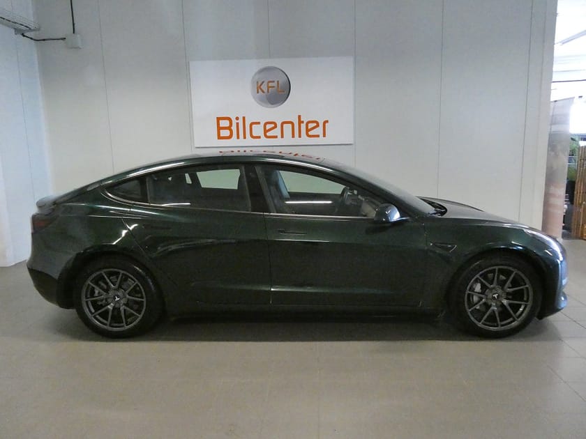 Bild 2 av Tesla Model 3 Long Range AWD *UNIK* Dragkrok-Navi-Kamera-SoV