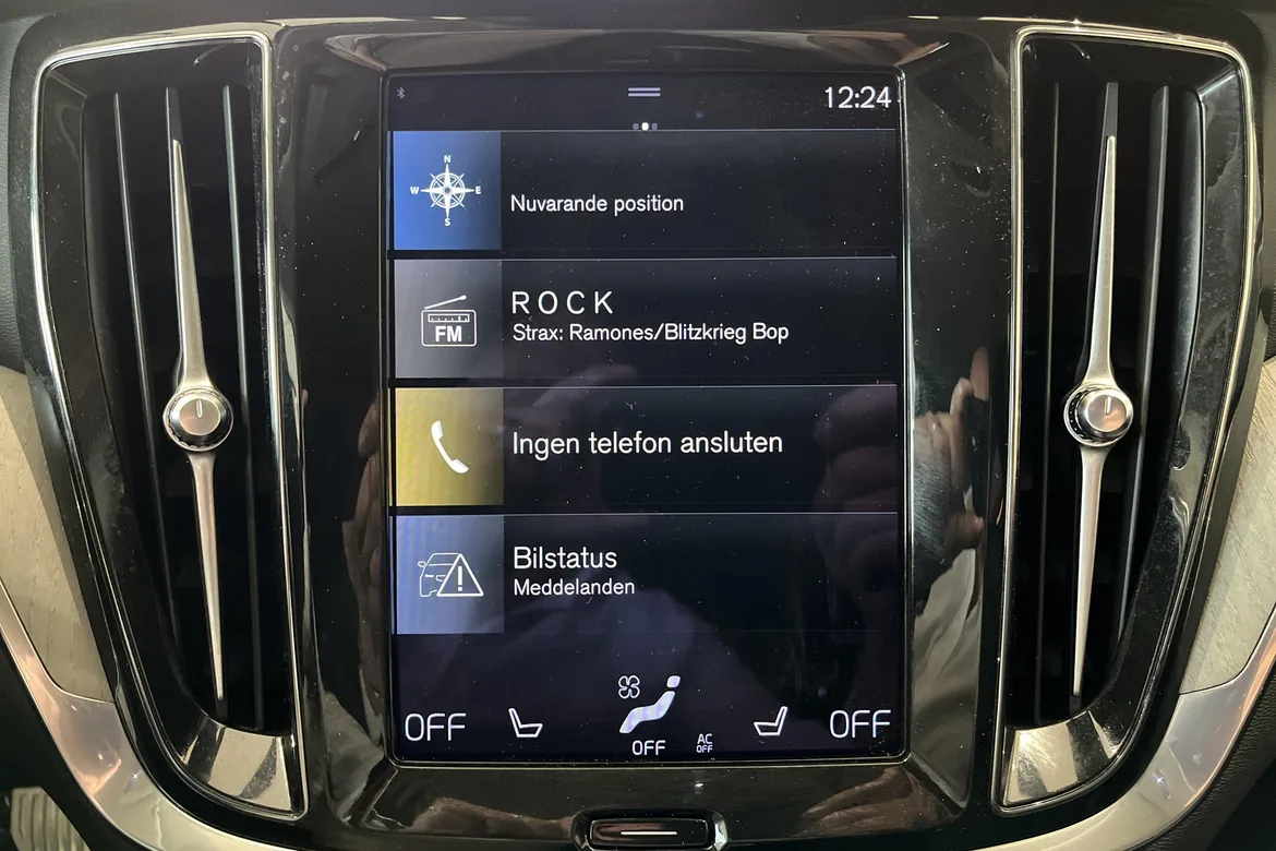 picture of a car