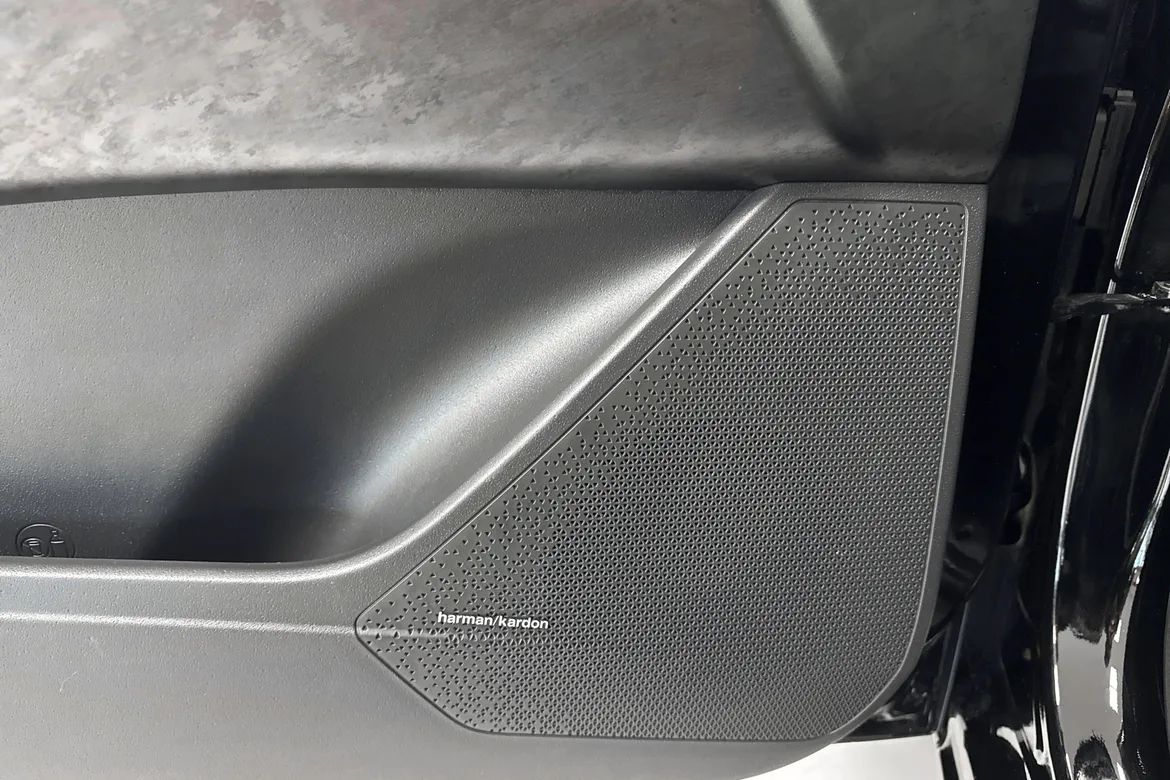 picture of a car