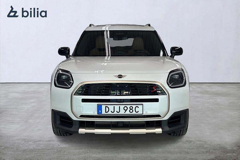 Bild 5 av MINI Countryman S ALL4 / Panorama / Aktiv farth. / Drag / H&K / 360