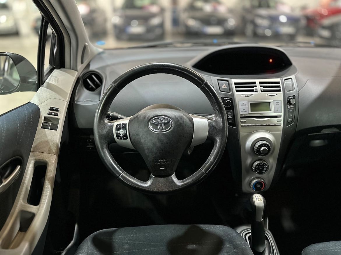 Toyota Yaris 5-door 1.4 D-4D Manual, 90hp, 2008
