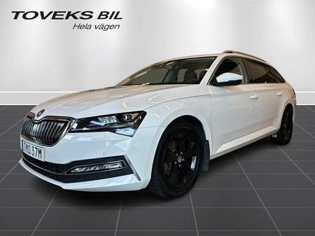 Škoda Superb iV Kombi 1.4 TSI DSG Sekventiell, 218hk