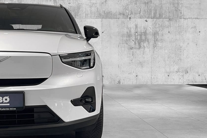 Bilde 4 av Volvo XC40 Recharge Single Motor Plus 19"|VOC|KAMERA