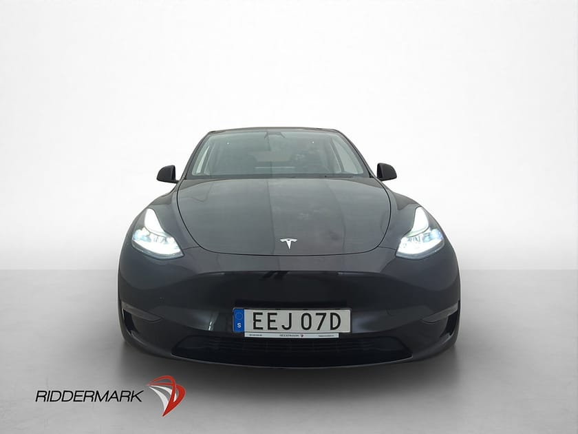 Bild 3 av Tesla Model Y Performance 534hk Autopilot Drag Pano Kamera