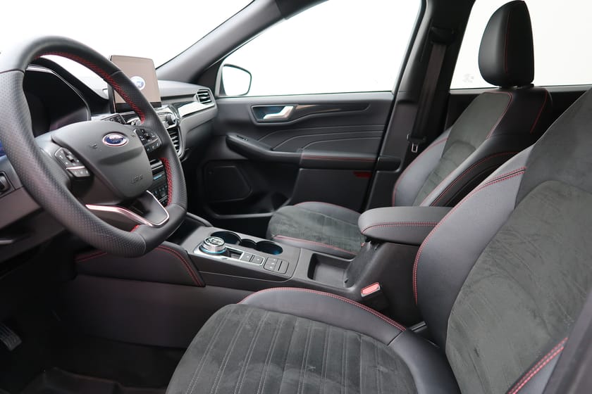 Bild 3 av Ford Kuga Hybrid AWD 2.5 190 HEV ST-Line X A Bus Edt