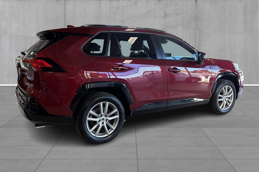 Bilde 3 av Suzuki Across 4x4 PHEV 306hk GLX First Edition. Garanti