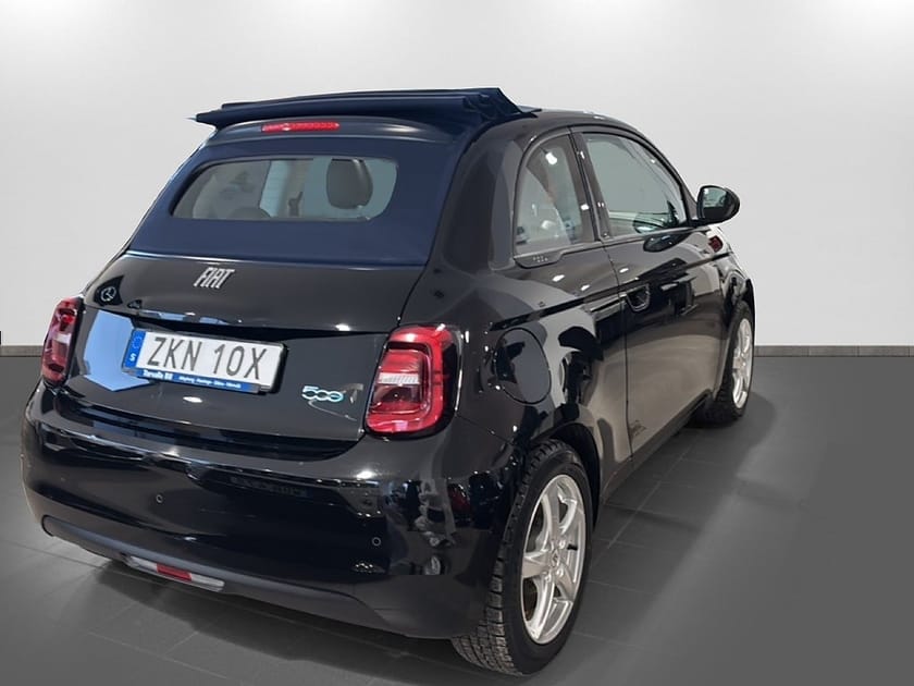 Bild 3 av Fiat 500Ce 500C 500c 118hk CAB CABRIOLET Icon Carplay LADDBOX PÅ KÖPET!