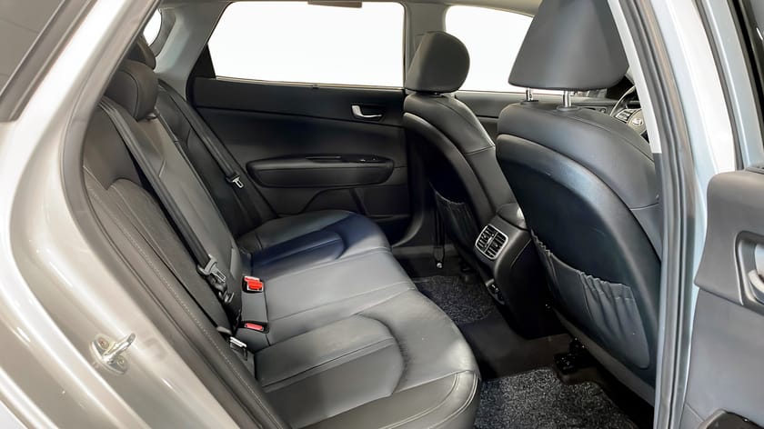 Bild 5 av Kia Optima Sport Wagon Plug-in Hybrid SW P-HEV ADVANCE PLUS 2