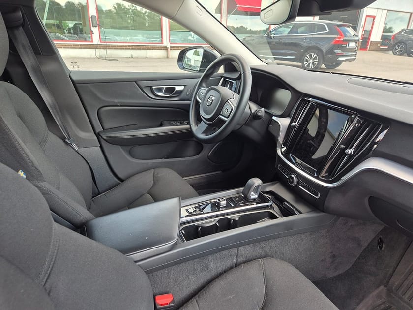 Bild 5 av Volvo V60 B4 MILDHYBRID 197HK Advanced