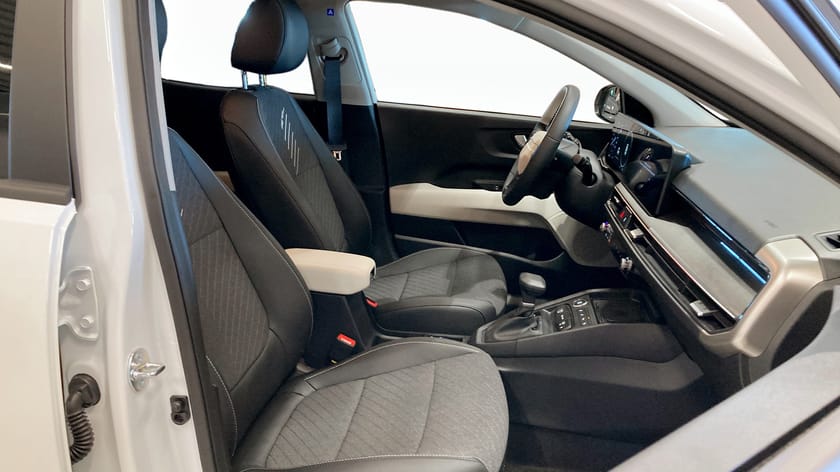 Bild 3 av Kia Stonic 1.0 T-GDI MHEV DCT GT LINE