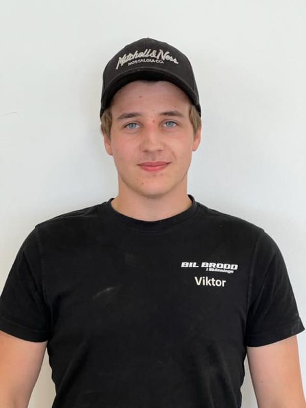 VIKTOR WICKSTRÖM - HVT Tekniker