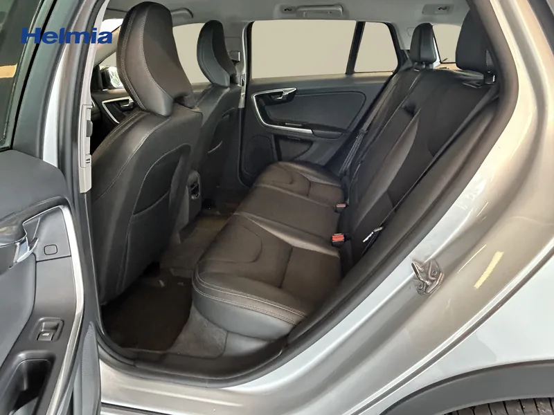 Bild 10 av 13 – Volvo V60 Cross Country D4 Business Advanced Momentum