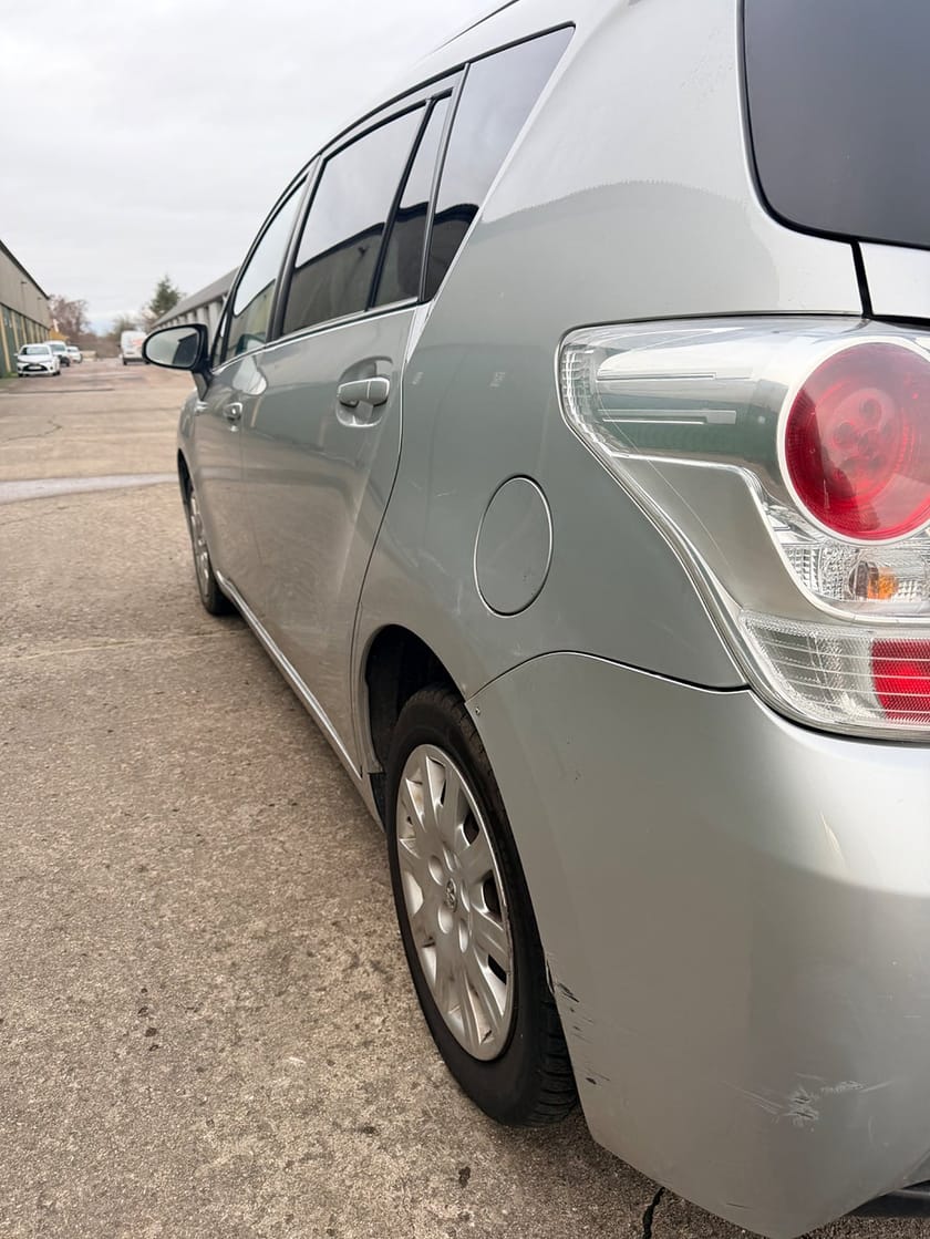 Bild 4 av Toyota Verso 1.6 Euro 5