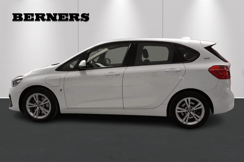 Bild 2 av BMW 225xe Active Tourer xe Steptronic, 224hk/Advantage
