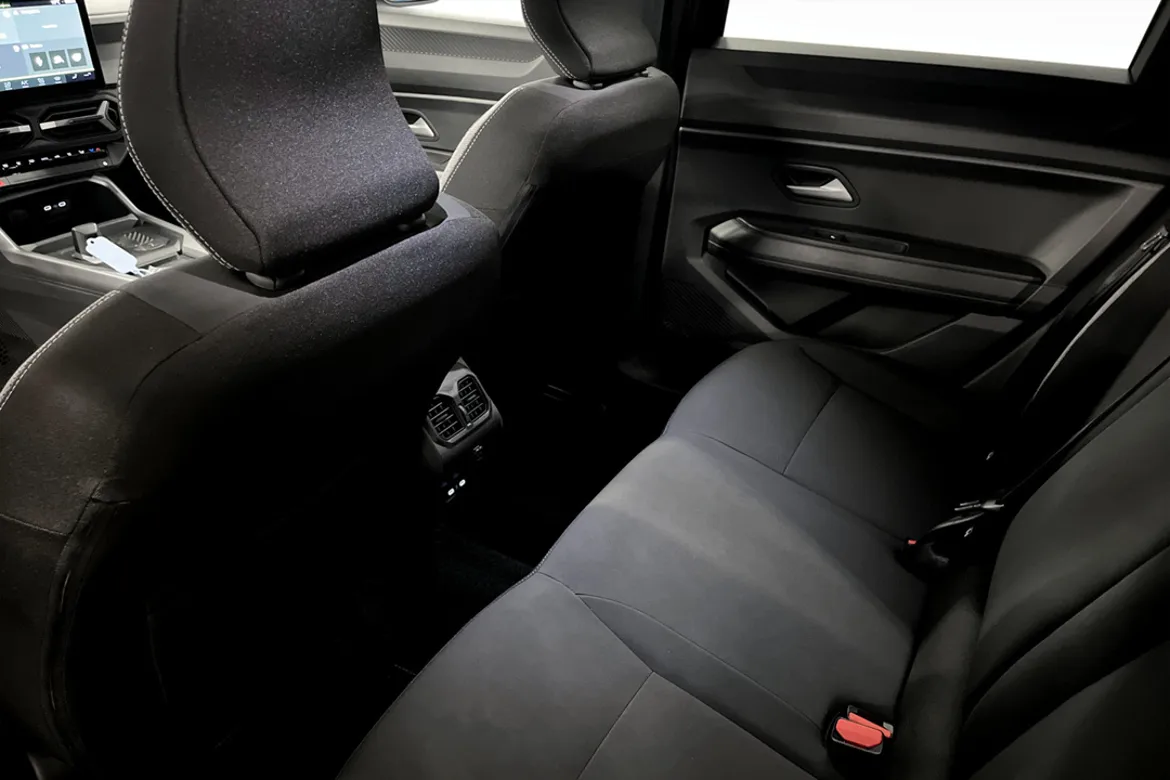 Dacia Bigster Hybrid 155