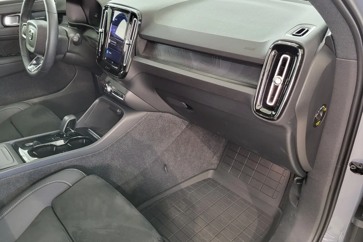 Volvo XC40 Recharge Twin motor