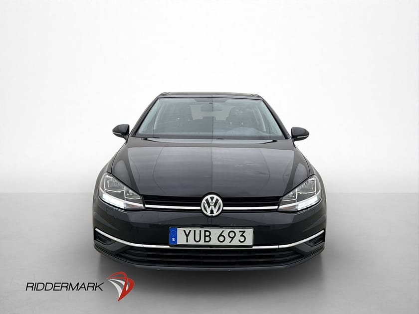 Bild 2 av Volkswagen Golf TSI 110hk  Pano CarPlay Adaptiv-farthållare