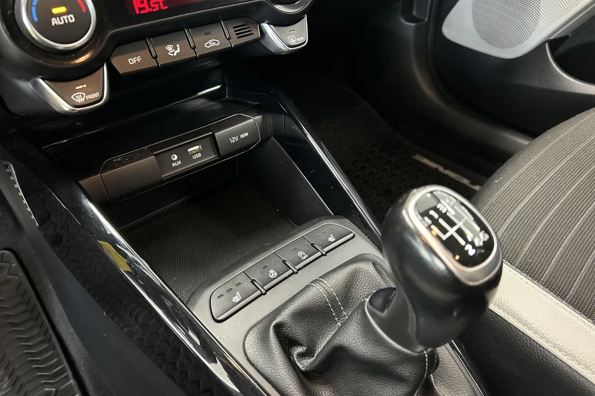 picture of a car