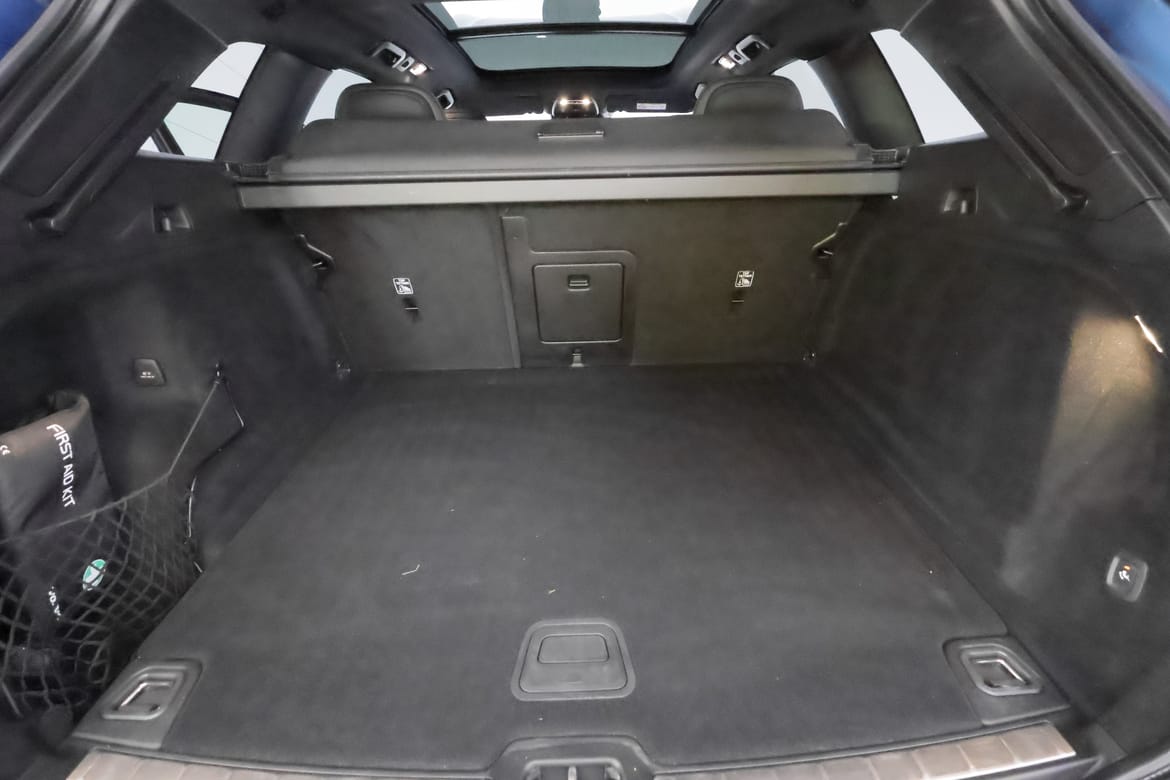 Volvo XC60 2020 - miniatyr 28