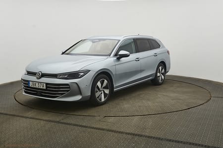 Volkswagen Passat Sportscombi Mildhybrid 1.5 eTSI VINTERHJUL|DRAG|VÄRMARE|ELBAKL