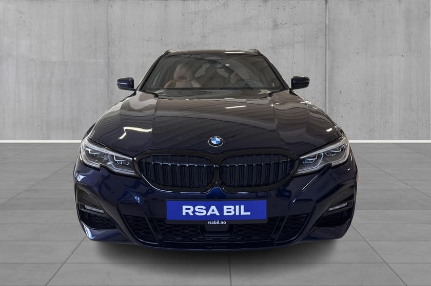 Bilde 2 av BMW 330e xDrive Touring xDrive, Touring, M Sport, Head up, Soltak, Hengerfeste