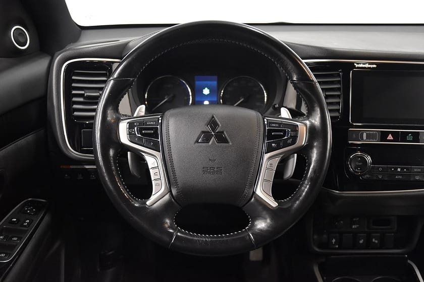 Bild 2 av Mitsubishi Outlander PHEV Business X Drag Rattv AdaptivF P-Värm 224hk