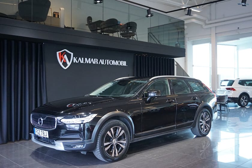 Bild 4 av Volvo V90 Cross Country D4 AWD Geartronic 190hk Momentum Kamera BLIS