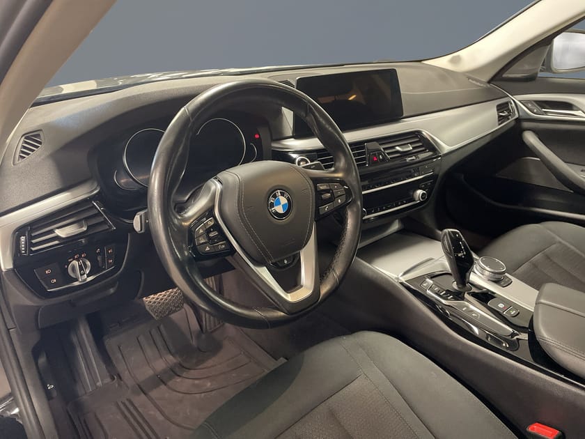 Bild 4 av BMW 530e iPerformance Sedan 