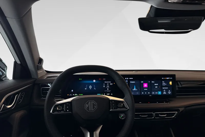 MG HS PHEV bilde 11