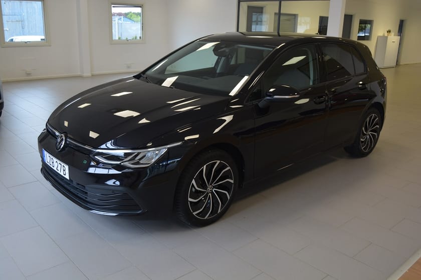 Bild 3 av Volkswagen Golf 1.0 eTSI 110hk DSG7