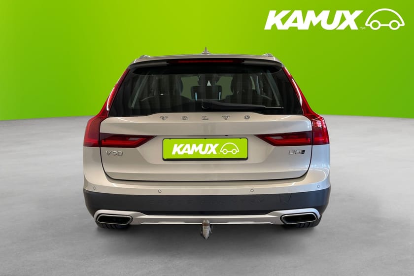 Bild 5 av Volvo V90 Cross Country D5 AWD Geartronic 235hk  B-kam Navi Adp-farth Keyless Drag