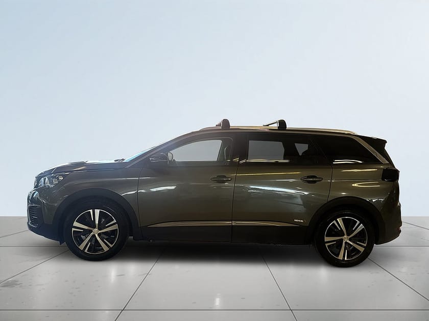 Bild 4 av Peugeot 5008 1.6 Allure 7-sits S&V-däck Dragkrok Mvärmare Takräcke