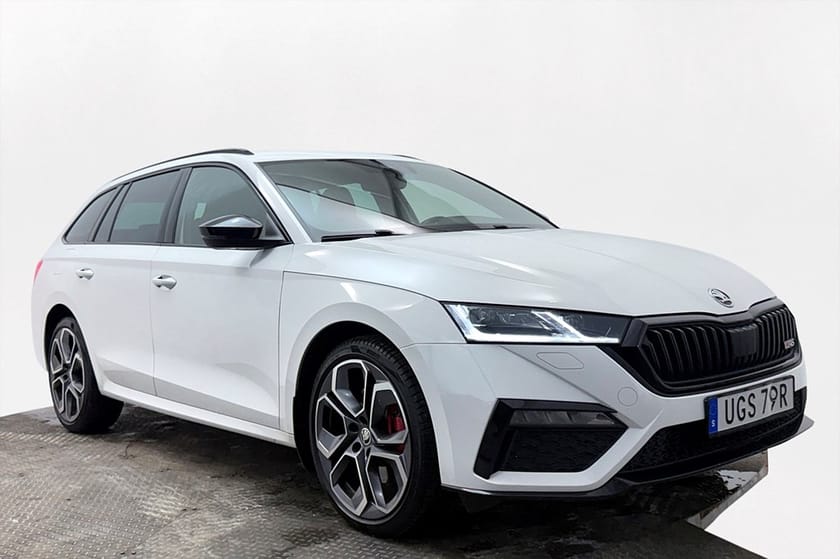 Bild 4 av Škoda Octavia Kombi RS iV Skoda Combi Värmare Easy Open Komfort CANTON MOMS 245hk