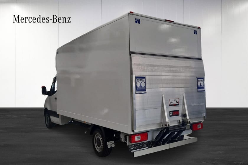 Bild 3 av Mercedes-Benz eSprinter 420 Chassi 81 kWh EH A3 SELECT