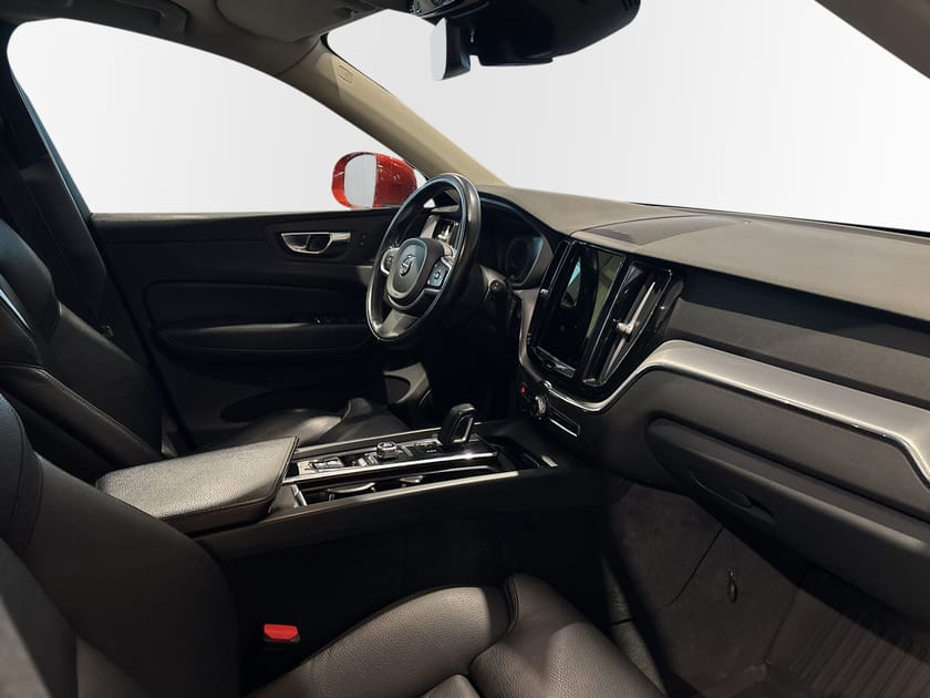 Bild 5 av Volvo XC60 B4 AWD Diesel Momentum Advanced SE
