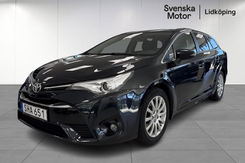 Bild 1 av Toyota Avensis Kombi 2.0 D-4D Manuell I Backkamera I GPS I Vinterhjul