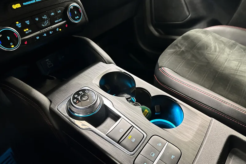 Ford Kuga Plug-In Hybrid bilde 18
