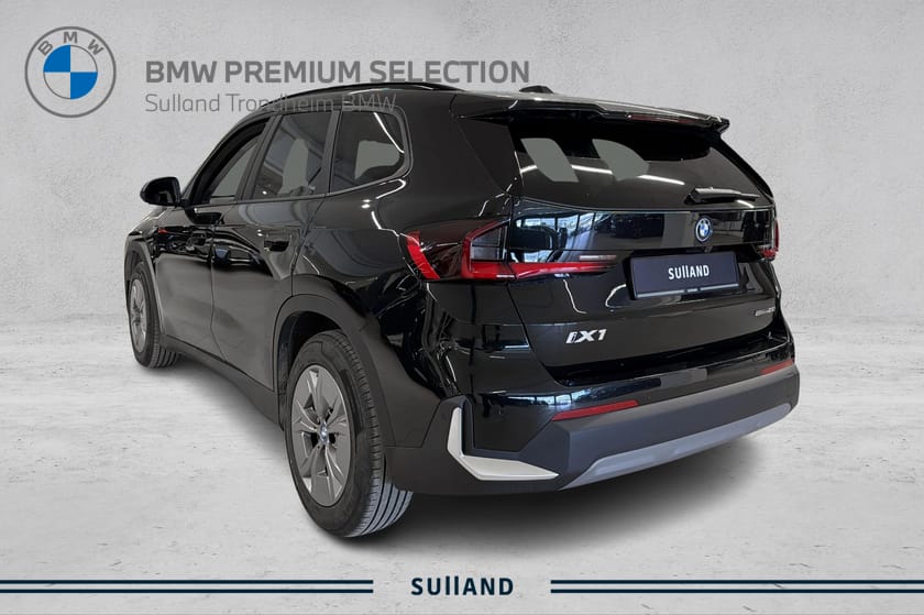 Bilde 3 av BMW iX1 eDrive20 eDrive20/LED/KROK/SPORTSSETER/