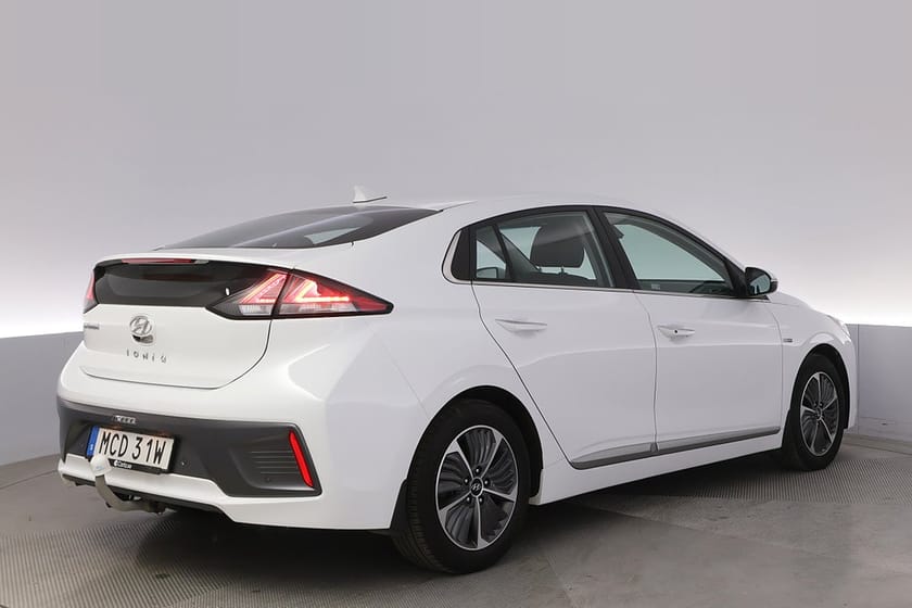 Bild 5 av Hyundai Ioniq Plug-in PHEV Premium Plus B-Kamera Infinity Drag 4.99%