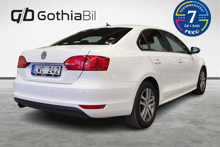 Bild 5 av Volkswagen Jetta 1.6 TDI GT Automat Dragkrok Skinn Farthållare ACC