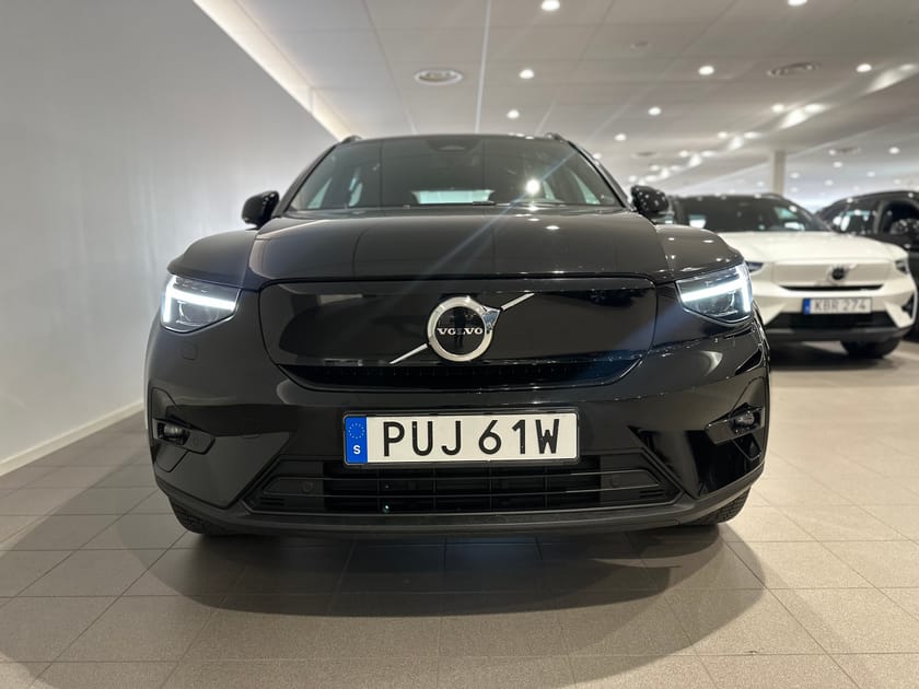 Bild 2 av Volvo XC40 Recharge Single Motor Plus Edition, Navigation, Backkamera