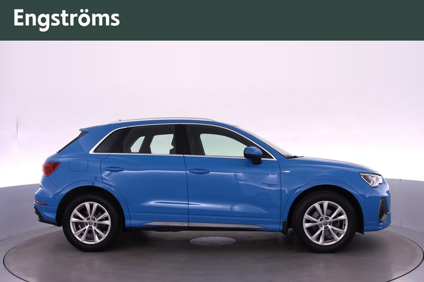 Bild 2 av Audi Q3 35 TFSI 150hk  S-LINE Drag/Värmare
