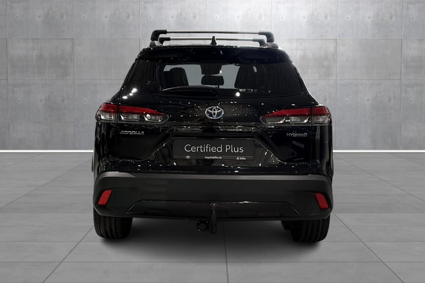 Bilde 4 av Toyota Corolla Cross Hybrid AWD-i 2,0 AWD Executive, delskinn, h-feste, ledbar