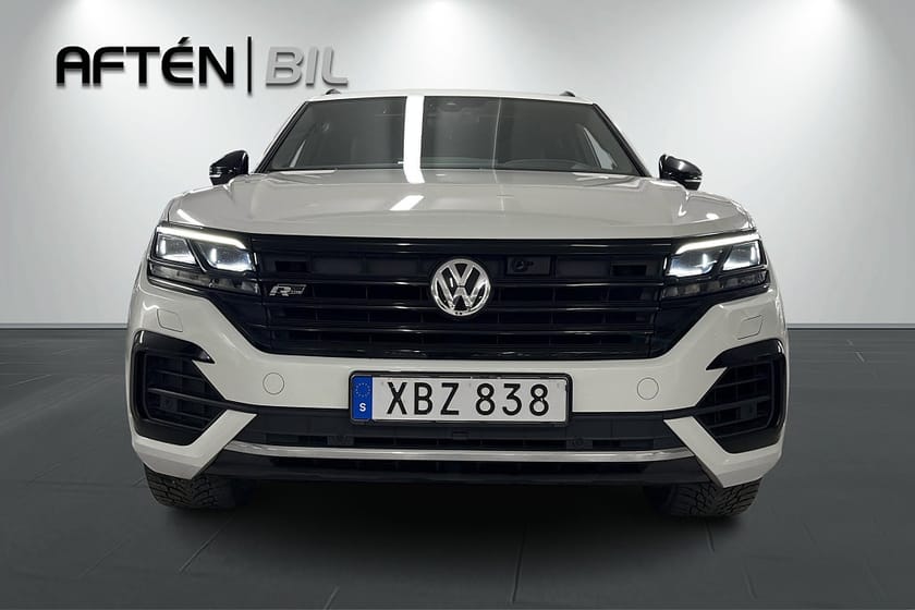 Bild 3 av Volkswagen Touareg 3.0 V6 TDI 4M Pano, Drag, Fyrhjulsstyrning*NYSERVAD