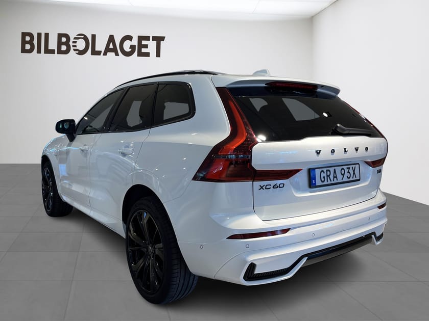 Bild 3 av Volvo XC60 T6 Plus Black Nordic Edition